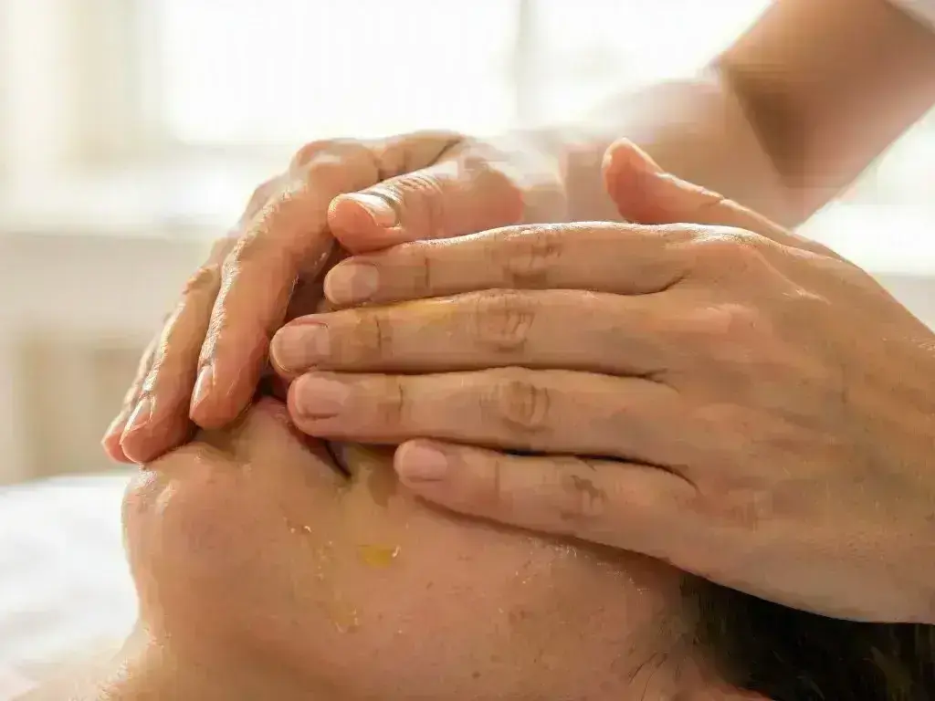 Face Lifting Massage
